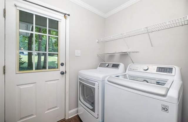 1923 E Street - 1923 E Street, Fairview, CA 94541