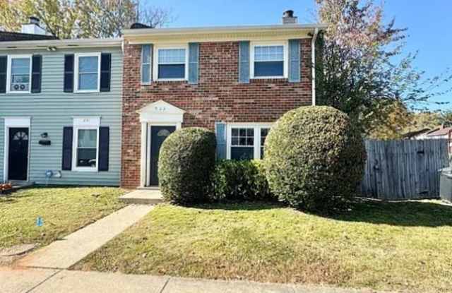 200 Knightsmanor Ct - 200 Knightsmanor Court, Henrico County, VA 23227