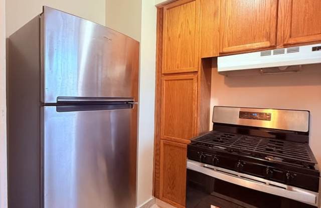 9345 Rutherford Street - 3 photos photos