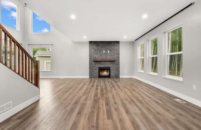 431 North Bethel Place Gallery 4