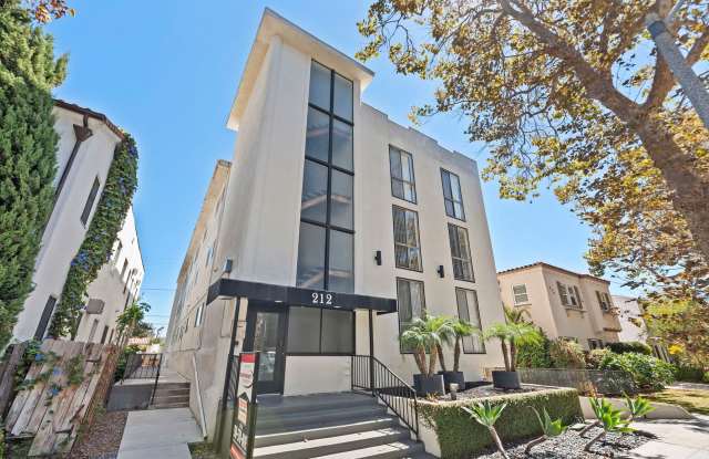 212 S Arnaz Dr photos photos 212 S Arnaz Dr photos photos