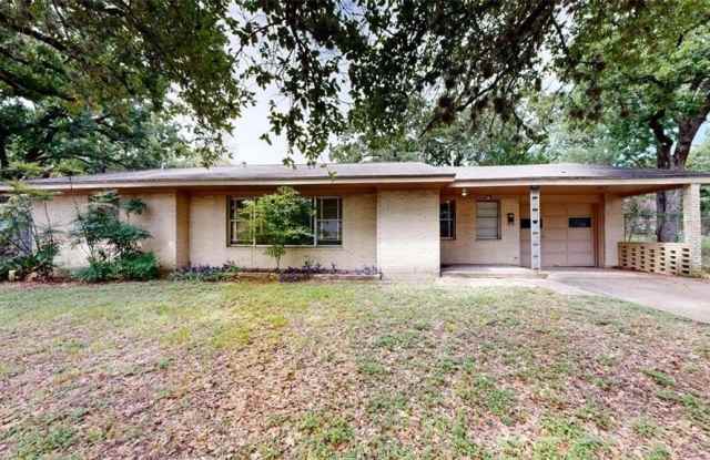 4304 Aspen Street photos photos