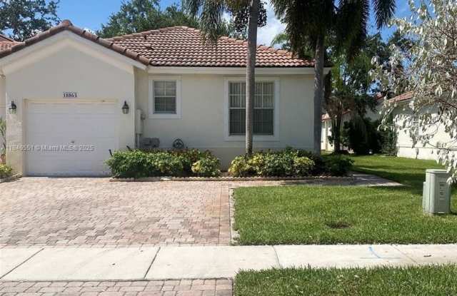 18863 SW 26th St photos photos