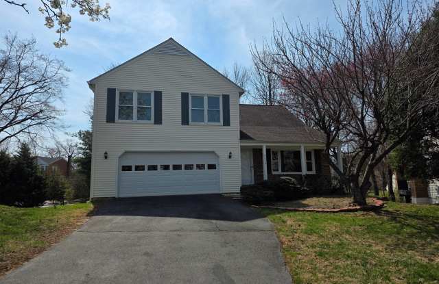 2220 CEDAR MILL Court photos photos