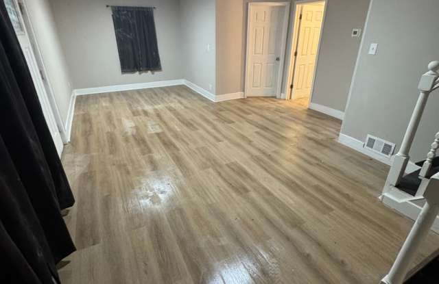 Spacious 6 bedroom - **1 MONTH FREE RENT** photos photos