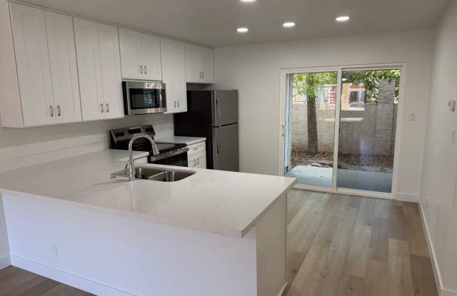 Remodeled 2 bedroom 2 bath close to ASU! photos photos