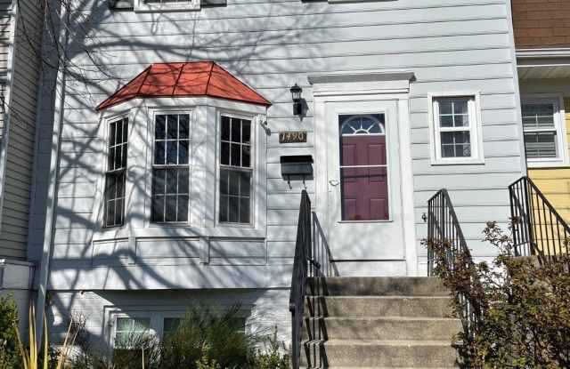 1490 BLOCKTON Gallery 1