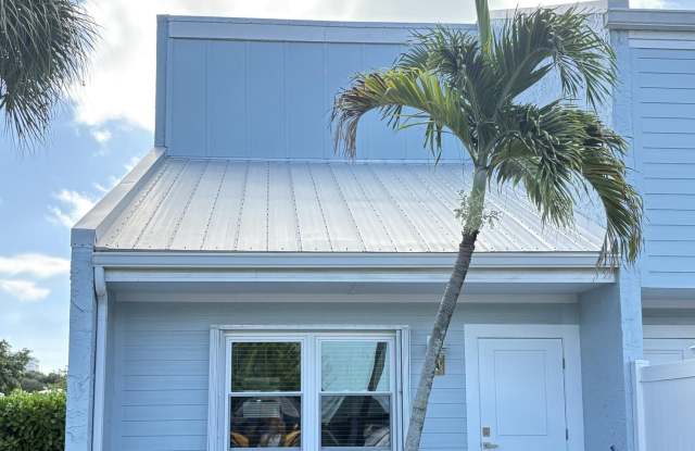804 Shorewinds Drive photos photos