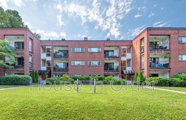 30 Edgemont Rd photos photos