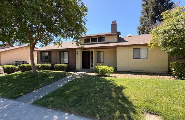 Newly renovated 2 bedroom condo in Visalia! photos photos