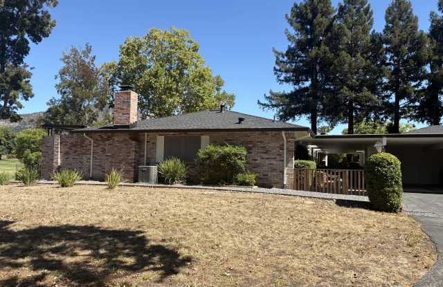 302 Valley Oaks Drive Gallery 1