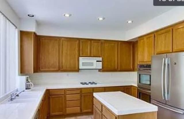 1246 Salerno Court - 1246 Salerno Court, Oceanside, CA 92056