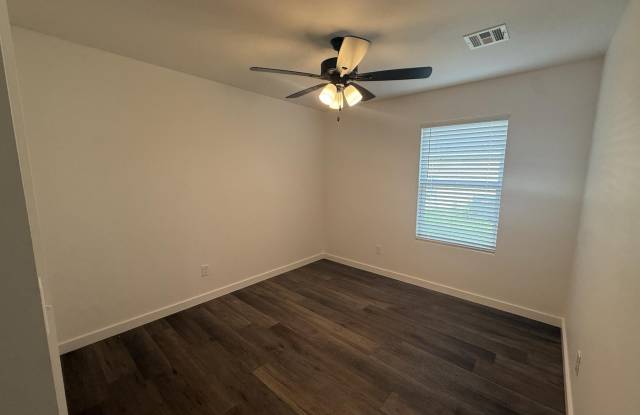 922 Caitlan Drive Gallery 4