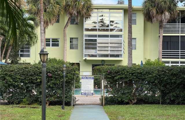 1100 Ponce De Leon Circle unit: 208 photos photos