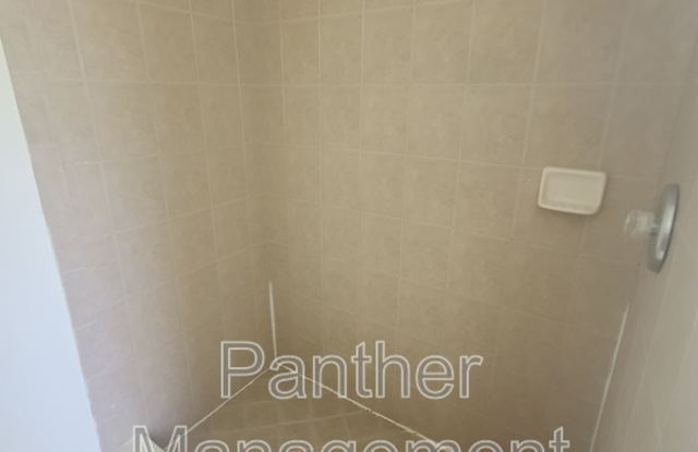 4608 Douglas Ln, photos photos