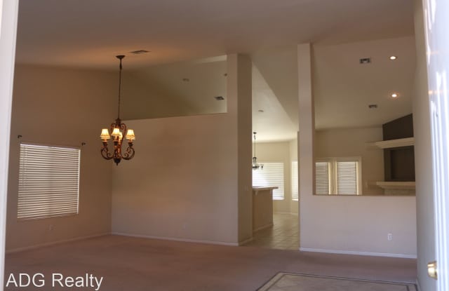 2729 Chokecherry Ave Parcel #: 177-12-813-037 Gallery 4