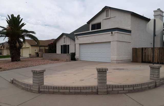 9208 W CHOLLA Street Gallery 2
