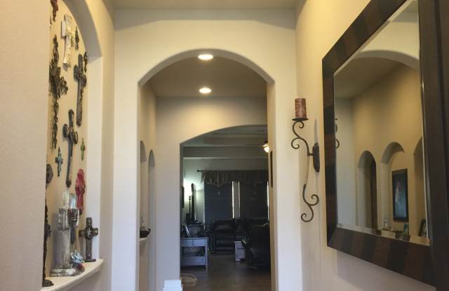 1419 Sacramento Gallery 2