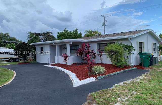 2733 SW 46th Ct Gallery 1