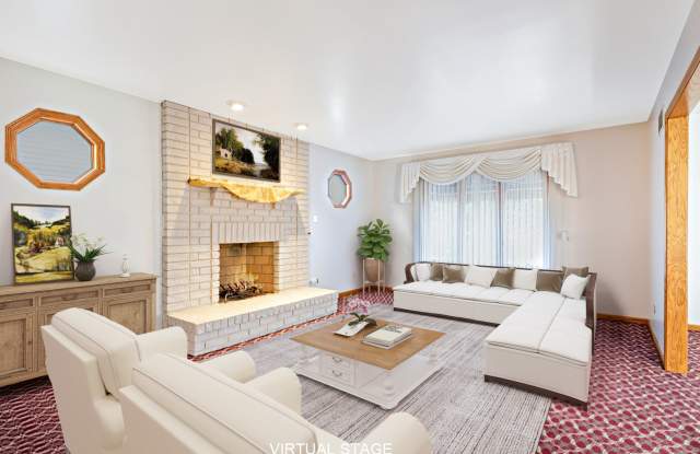 5031 Golf Road Gallery 4