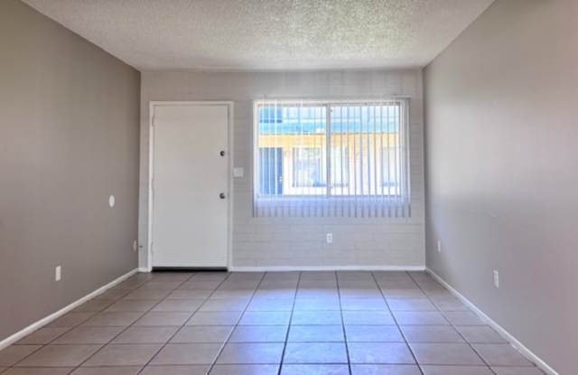 1424 North Craycroft Road - 1424 North Craycroft Road, Tucson, AZ 85712