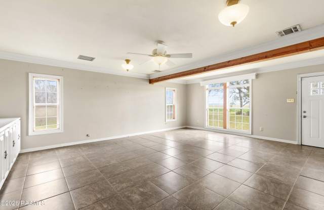 255 Saint Raphael Drive Gallery 4