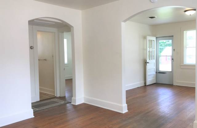 South Hill Beautiful Rancher for Rent - 510 East Atlantic Street, South Hill, VA 23970