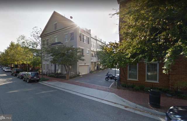 1808 Potomac Greens Dr Gallery 3