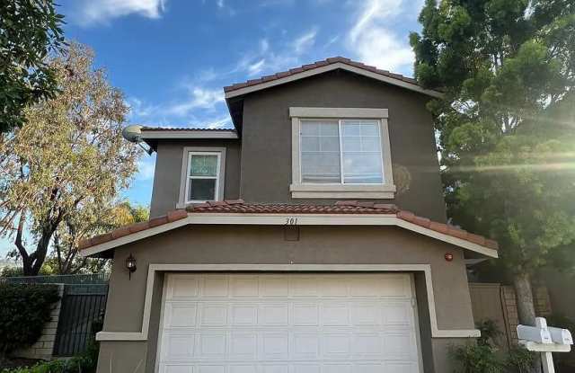 *Coming Soon* 301 Navarette Pl, Placentia: Spacious 3 Bed 2.5 Bath SFH with Community Amenities! Gallery 1
