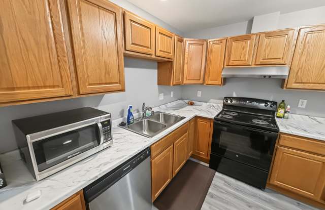 4530 Wright Street - 1 Gallery 2