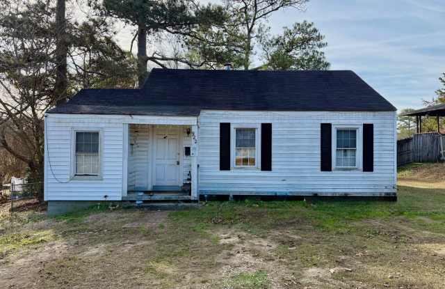 922 E Glenn Ave photos photos