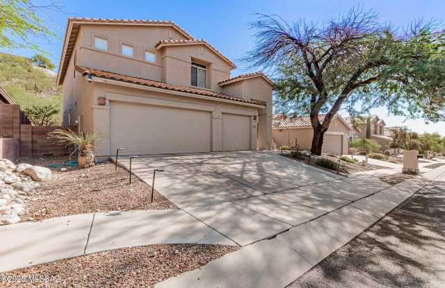 4334 N Sunset Cliff Drive - 4334 North Sunset Cliff Drive, Catalina Foothills, AZ 85750