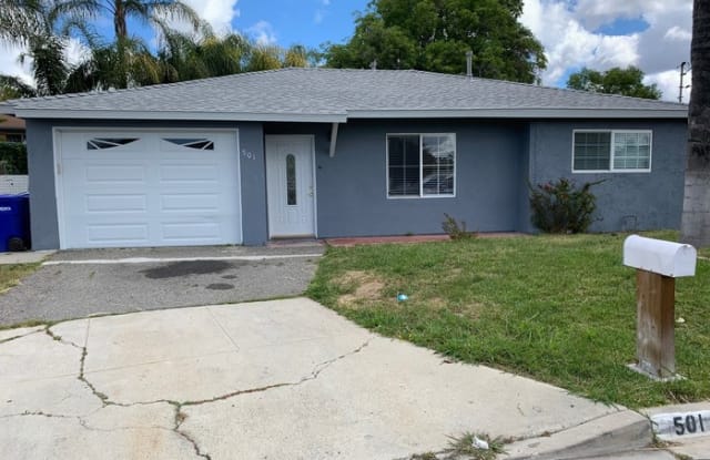 501 Spires St - 501 Spires Street, Vista, CA 92083