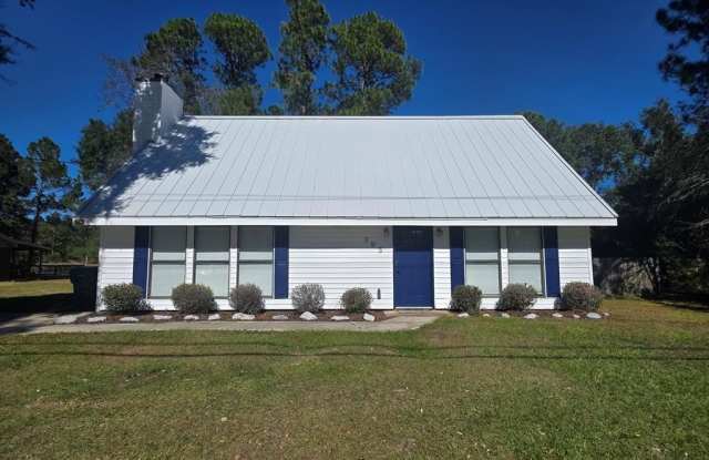 395 Felicity - 395 Felicity Street, Bay St. Louis, MS 39520