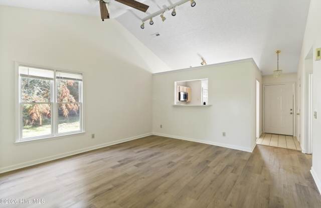 3024 Remington Drive Gallery 4