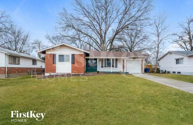 2415 Cambridge Drive photos photos