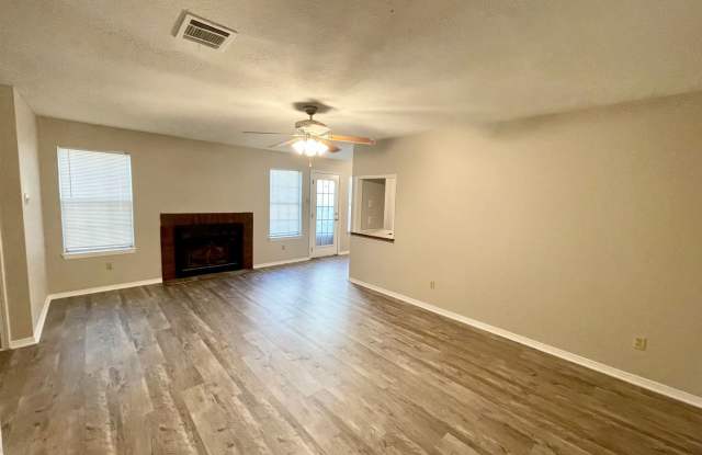 3825 Kimberly Dr photos photos