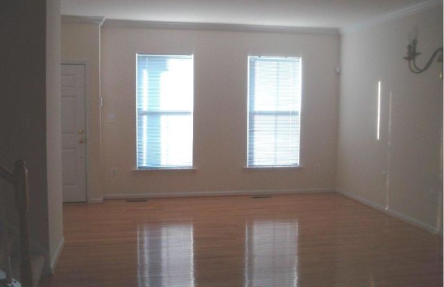 13863 PALISADES ST Gallery 3