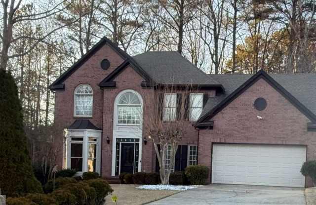 225 Brookhollow Trace - 225 Brookhollow Trce, Johns Creek, GA 30022