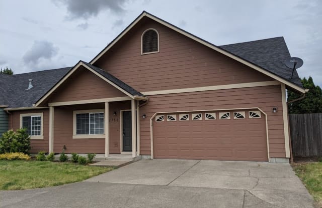 2752 Chad Drive - 2752 Chad Drive, Eugene, OR 97408