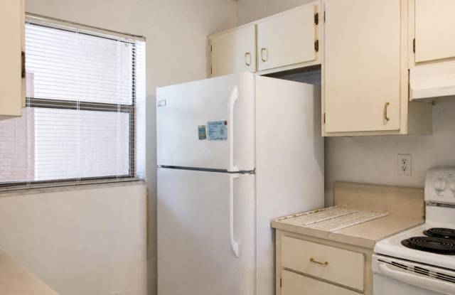 7260 Woodmont Terrace Gallery 2