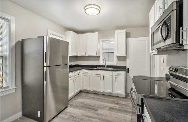 Newly Remodeled 2bed 1 bath home in Parchment! Ask about our Deposit Free Leasing!! photos photos