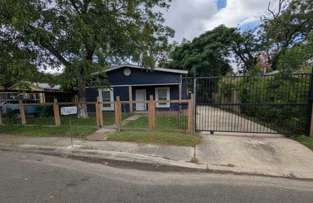 1230 Chalmers Avenue Gallery 2