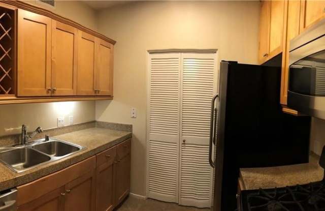 3314 Watermarke Place Gallery 3
