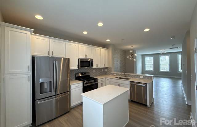 9218 Oban Passage Drive Gallery 4