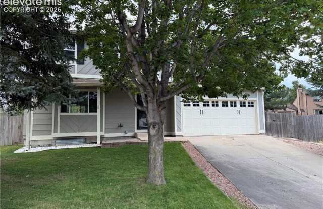 2115 Golden Barrel Court Gallery 2