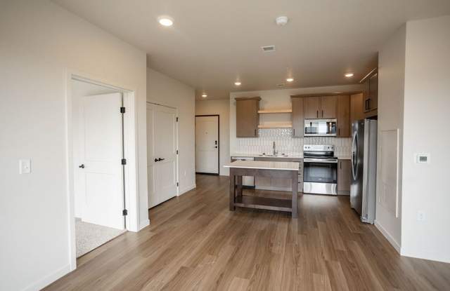 Now Leasing - BLOC photos photos