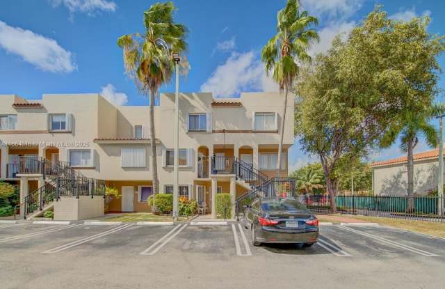 551 NW 82nd Ave photos photos