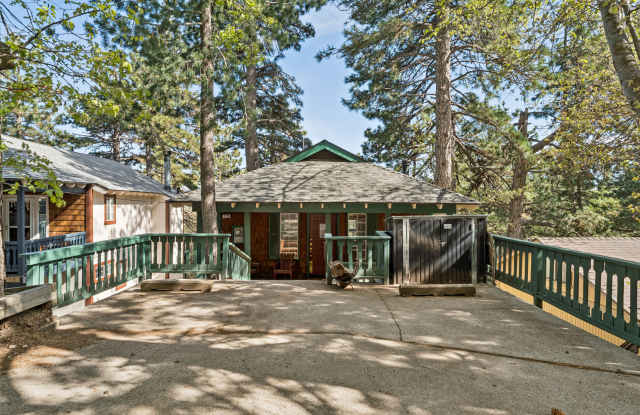 1219 Scenic Way photos photos