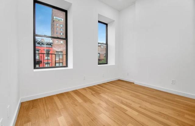 212 East 29th Street Gallery 3
